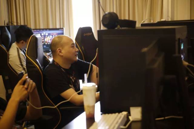 在完美世界上海大师赛2024的竞技场上，X射线在某些时刻开始被禁用