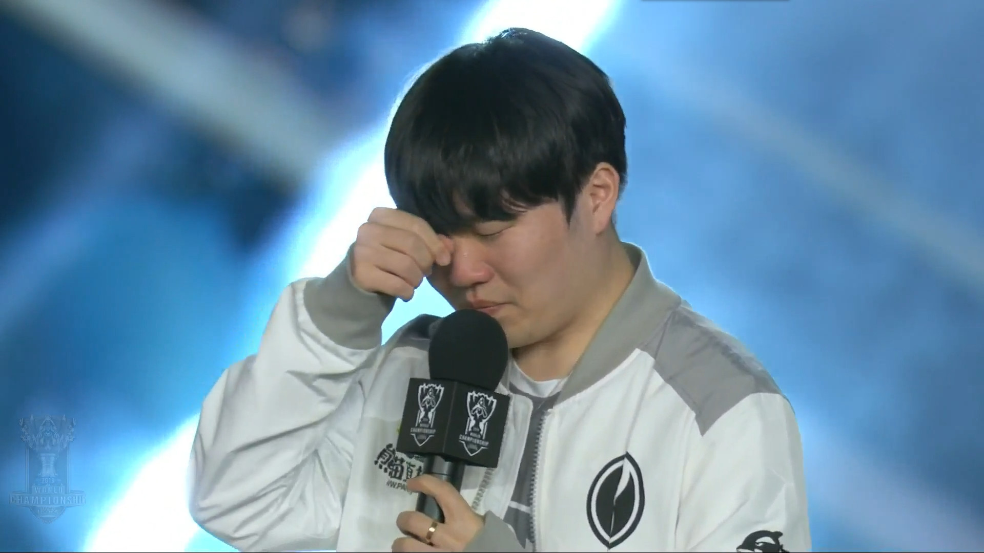 OG 淘汰 BC，在 ESL 挑战者联赛第 50 赛季欧洲杯第一赛区与 s1mple 的对决中获胜