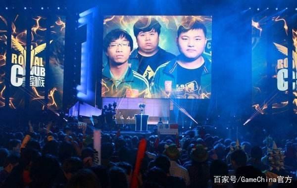 B8 晋级 PGL Masters 布加勒斯特 2025 季后赛，而 Fnatic 退出了比赛